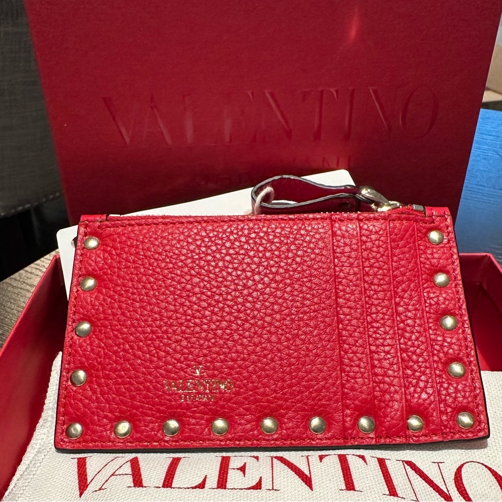 Red Valentino Garavani Rockstud Zipped Card Holder NIB